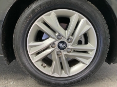 Used 2020  Hyundai Elantra 4d Sedan SEL at Ideal Cars Llc near Mesa&comma; AZ