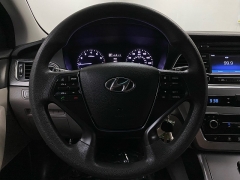 Used 2015  Hyundai Sonata 4d Sedan Sport at Ideal Cars Llc near Mesa&comma; AZ