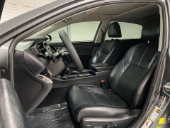 Used 2016  Toyota Avalon 4d Sedan Limited at Ideal Cars Llc near Mesa&comma; AZ