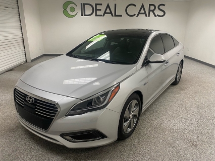 Used 2016 Hyundai Sonata Hybrid 4d Sedan Limited at Ideal Cars Llc near Mesa, AZ