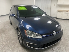 Used 2016  Volkswagen e-Golf 4d Hatchback SE at Ideal Cars Llc near Mesa&comma; AZ