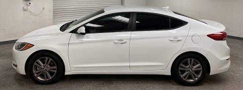 Used 2017  Hyundai Elantra 4d Sedan SE Auto at Ideal Cars Llc near Mesa&comma; AZ