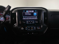 Used 2016  Chevrolet Silverado 1500 4WD Crew Cab LT at Ideal Cars Llc near Mesa&comma; AZ