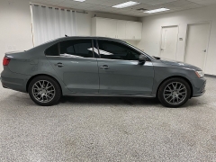 Used 2016 Volkswagen Jetta Hybrid 4d Sedan SEL Premium at Ideal Cars Llc near Mesa, AZ