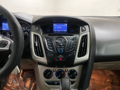 Used 2014 Ford Focus 4d Hatchback SE at Ideal Cars Llc near Mesa, AZ