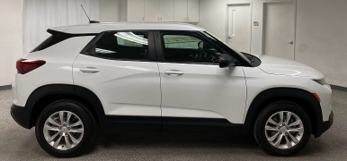 Used 2023  Chevrolet Trailblazer FWD 4dr LS at Ideal Cars Llc near Mesa&comma; AZ