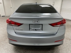 Used 2017  Hyundai Elantra 4d Sedan SE Auto at Ideal Cars Llc near Mesa&comma; AZ
