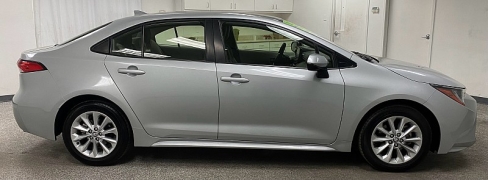 Used 2022  Toyota Corolla LE CVT at Ideal Cars Llc near Mesa&comma; AZ