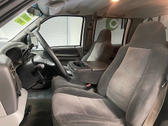 Used 2002 Ford Super Duty F-350 4WD Crew Cab XLT SRW at Ideal Cars Llc near Mesa, AZ