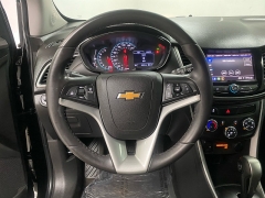 Used 2020 Chevrolet Trax 4d SUV FWD LT at Ideal Cars Llc near Mesa, AZ