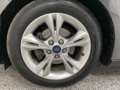 Used 2014  Ford Focus 4d Hatchback SE at Ideal Cars Llc near Mesa&comma; AZ