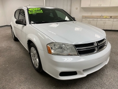 Used 2014  Dodge Avenger 4d Sedan SE at Ideal Cars Llc near Mesa&comma; AZ