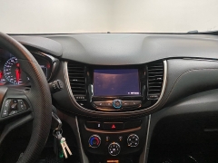 Used 2022 Chevrolet Trax FWD 4dr LS at Ideal Cars Llc near Mesa, AZ