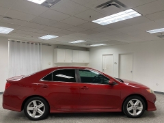 Used 2013  Toyota Camry 4d Sedan SE at Ideal Cars Llc near Mesa, AZ