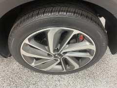 Used 2018 Kia Niro 4d SUV Touring at Ideal Cars Llc near Mesa, AZ