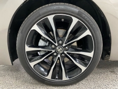 Used 2017  Toyota Corolla 4d Sedan SE CVT at Ideal Cars Llc near Mesa&comma; AZ