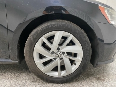 Used 2018 Volkswagen Passat 4d Sedan 2.0T SE at Ideal Cars Llc near Mesa, AZ