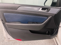 Used 2016 Hyundai Sonata Hybrid 4d Sedan Limited w/Blue Pearl Interior at Ideal Cars Llc near Mesa, AZ