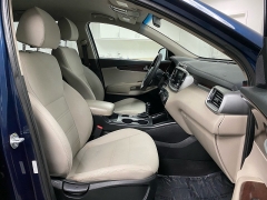 Used 2018  Kia Sorento 4d SUV AWD LX at Ideal Cars Llc near Mesa&comma; AZ