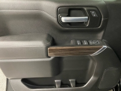 Used 2020  Chevrolet Silverado 1500 4WD Crew Cab LT at Ideal Cars Llc near Mesa&comma; AZ