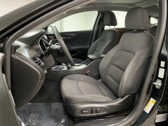 Used 2020  Chevrolet Malibu 4d Sedan LT at Ideal Cars Llc near Mesa&comma; AZ