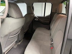 Used 2015 Nissan Frontier 2WD Crew Cab SV Auto at Ideal Cars Llc near Mesa, AZ