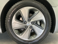 Used 2017  Hyundai Sonata Plug-In Hybrid 4d Sedan at Ideal Cars Llc near Mesa&comma; AZ