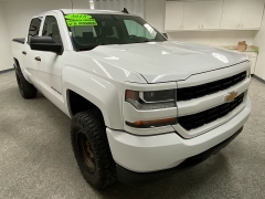 Used 2018  Chevrolet Silverado 1500 2WD Crew Cab Custom at Ideal Cars Llc near Mesa&comma; AZ
