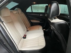 Used 2019  Chrysler 300 4d Sedan RWD S V6 at Ideal Cars Llc near Mesa&comma; AZ