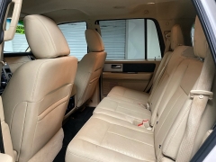 Used 2017  Ford Expedition 4d SUV 2WD XLT at Ideal Cars Llc near Mesa&comma; AZ