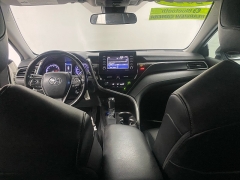 Used 2021  Toyota Camry SE Auto at Ideal Cars Llc near Mesa, AZ