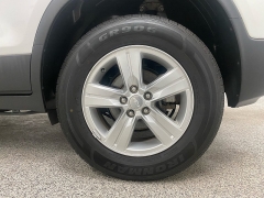 Used 2021  Chevrolet Trax AWD 4dr LS at Ideal Cars Llc near Mesa&comma; AZ