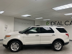 Used 2013  Ford Explorer 4d SUV 4WD XLT at Ideal Cars Llc near Mesa&comma; AZ