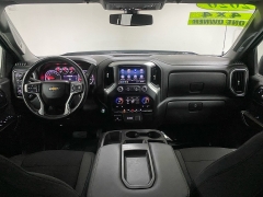 Used 2020  Chevrolet Silverado 1500 4WD Crew Cab LT at Ideal Cars Llc near Mesa&comma; AZ
