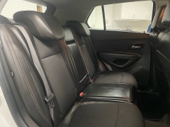 Used 2020 Chevrolet Trax 4d SUV FWD LT at Ideal Cars Llc near Mesa, AZ