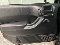 Used 2018  Jeep Wrangler JK 2d SUV 4WD Rubicon at Ideal Cars Llc near Mesa&comma; AZ