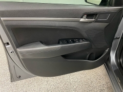 Used 2019  Hyundai Elantra 4d Sedan Value at Ideal Cars Llc near Mesa&comma; AZ