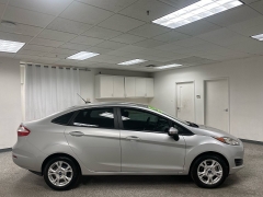 Used 2016  Ford Fiesta 4d Sedan SE at Ideal Cars Llc near Mesa, AZ