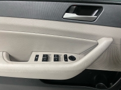 Used 2018  Hyundai Sonata 4d Sedan SEL at Ideal Cars Llc near Mesa&comma; AZ