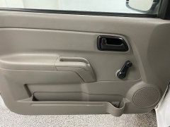 Used 2005  Chevrolet Colorado 2WD Ext Cab Z71 at Ideal Cars Llc near Mesa&comma; AZ