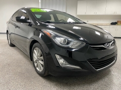 Used 2015  Hyundai Elantra 4d Sedan SE Auto at Ideal Cars Llc near Mesa&comma; AZ
