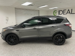 Used 2017 Ford Escape 4d SUV FWD SE at Ideal Cars Llc near Mesa, AZ