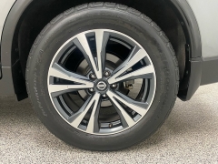 Used 2017  Nissan Rogue Hybrid 4d SUV AWD SL at Ideal Cars Llc near Mesa&comma; AZ