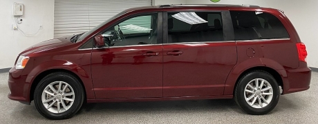 Used 2019  Dodge Grand Caravan 4d Wagon SXT at Ideal Cars Llc near Mesa&comma; AZ