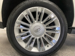 Used 2015  Cadillac Escalade 4d SUV 4WD Platinum at Ideal Cars Llc near Mesa&comma; AZ