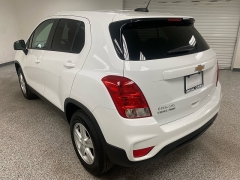 Used 2021  Chevrolet Trax AWD 4dr LS at Ideal Cars Llc near Mesa&comma; AZ