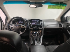 Used 2014  Ford Focus 4d Hatchback Titanium at Ideal Cars Llc near Mesa&comma; AZ