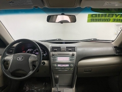Used 2009 Toyota Camry Hybrid 4d Sedan at Ideal Cars Llc near Mesa, AZ