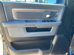 Used 2016  Ram 2500 4WD Crew Cab Big Horn at Ideal Cars Llc near Mesa&comma; AZ