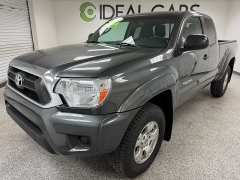  2013 Toyota Tacoma 4WD Access Cab Auto at Ideal Cars Llc near Mesa&comma; AZ